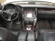 Audi A-8